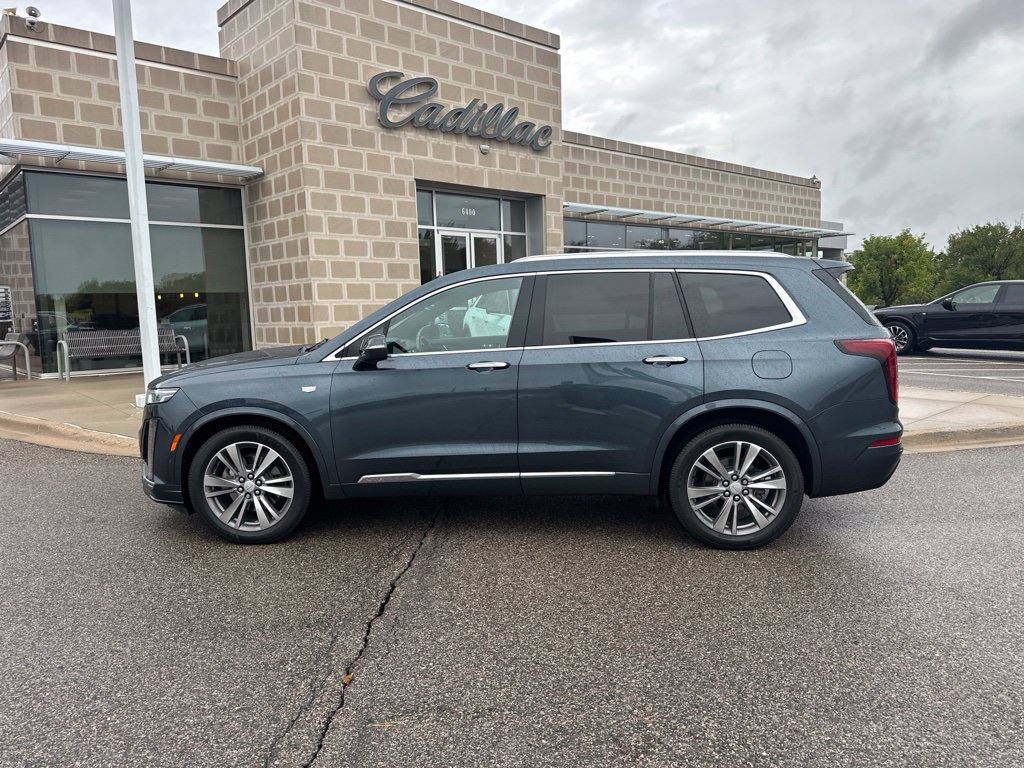 Used 2020 Cadillac XT6 Premium Luxury FWD image 15
