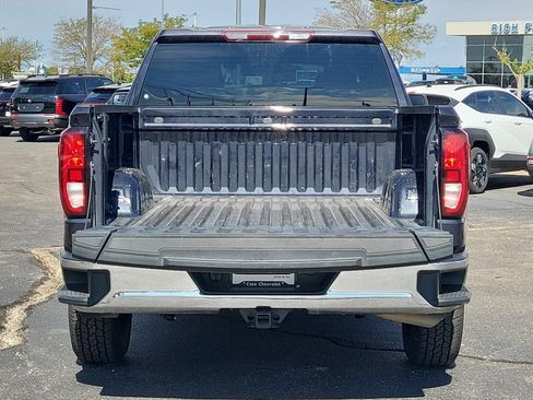 Used 2023 GMC Sierra 1500 SLE image 33