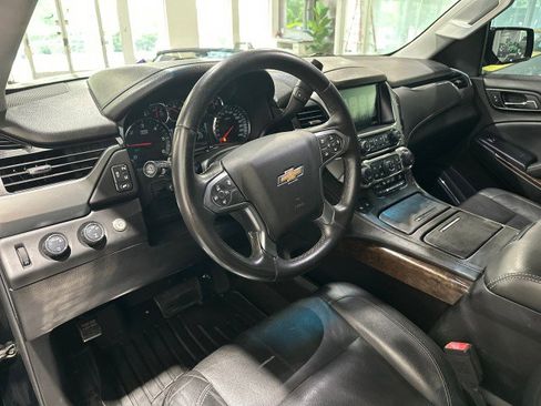 Used 2015 Chevrolet Suburban LT AWD/4WD image 36