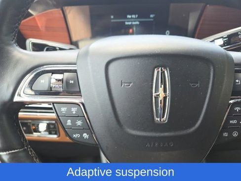 Used 2023 Lincoln Navigator Reserve AWD/4WD image 17