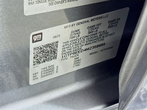 Certified 2021 GMC Sierra 1500 AT4 w/ AT4 Preferred Package image 34