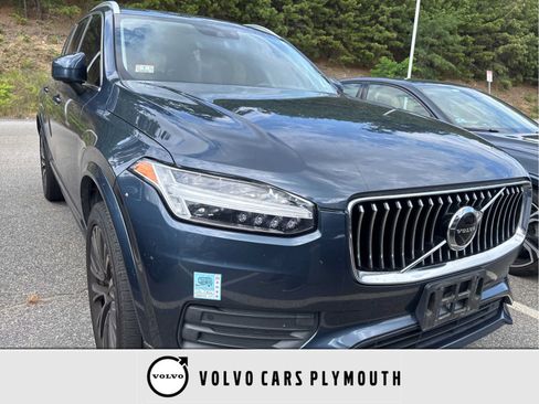 Used 2020 Volvo XC90 T6 Momentum w/ Protection Package AWD/4WD image 1