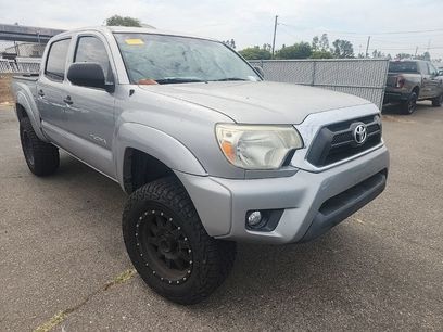 Used 2015 Toyota Tacoma PreRunner w/ SR5 Package