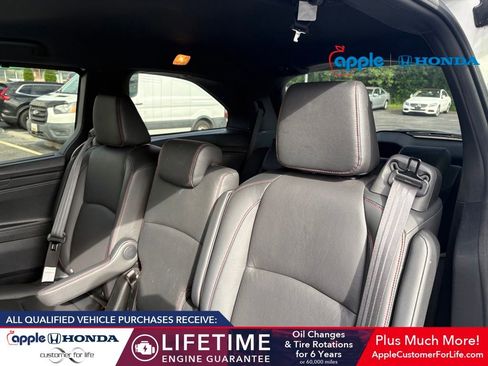 Used 2024 Honda Odyssey Sport image 5