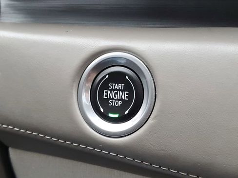 Used 2022 Cadillac Escalade ESV Sport Platinum w/ Heavy-Duty Trailer Package image 20