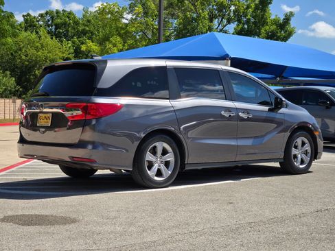 Used 2020 Honda Odyssey EX-L image 3