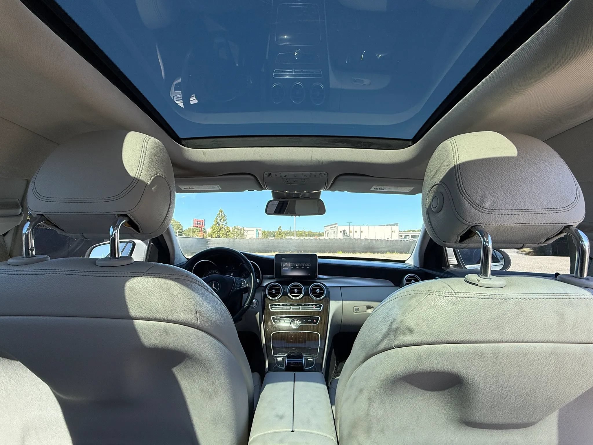 Used 2016 Mercedes-Benz C 300 4MATIC Sedan image 23