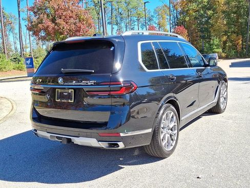 Used 2023 BMW X7 xDrive40i w/ Premium Package image 6