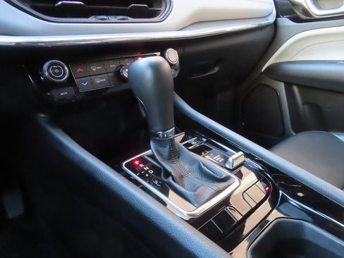 Used 2024 Jeep Compass Limited image 18