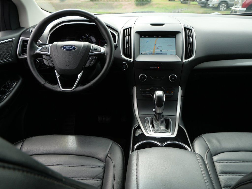 Used 2016 Ford Edge SEL w/ Equipment Group 201A AWD/4WD image 17