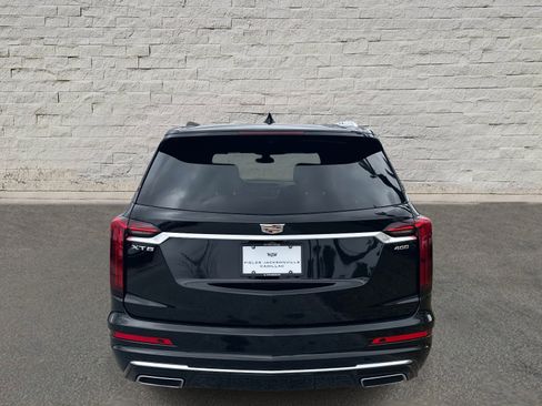 Certified 2025 Cadillac XT6 Premium Luxury image 4