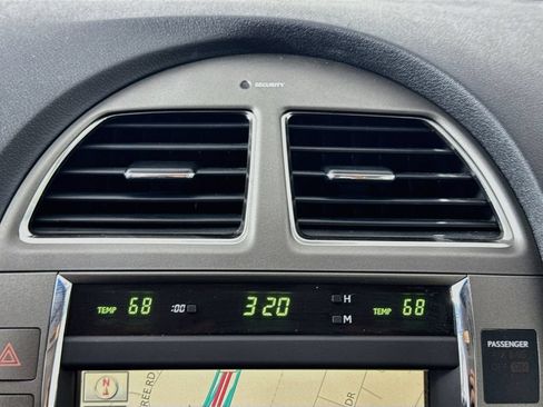 Used 2010 Lexus ES 350 w/ Preferred Accessory Package FWD image 20