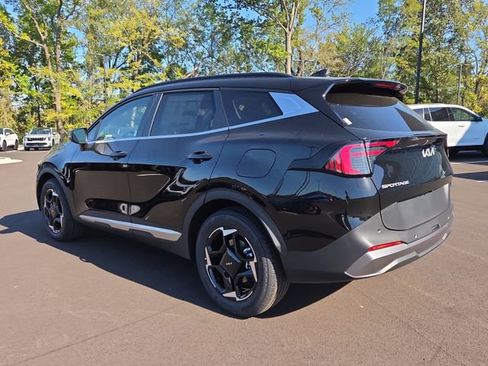 New 2026 Kia Sportage EX w/ EX Panorama Roof Package image 3
