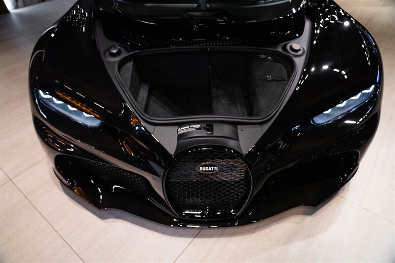 Used 2022 Bugatti Chiron Super Sport AWD/4WD image 65