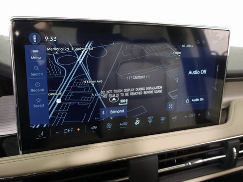 New 2026 Lincoln Corsair Premiere image 7