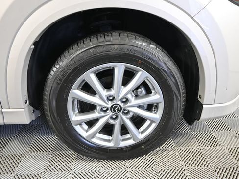 Used 2024 MAZDA CX-5 AWD 2.5 S w/ Preferred Package image 11