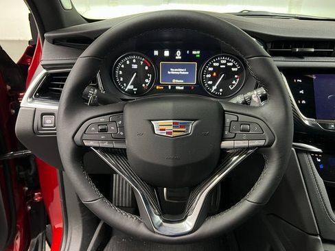 New 2025 Cadillac XT6 Sport w/ Technology Package image 14
