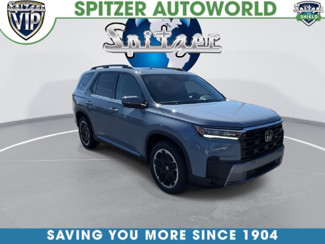 New 2026 Honda Pilot Touring image 3
