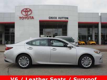 Used 2016 Lexus ES 350 w/ Navigation System Package