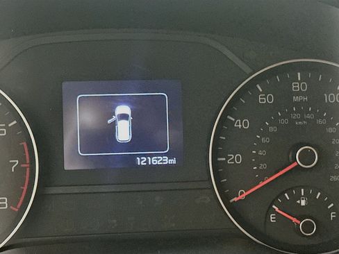 Used 2017 Kia Sportage LX FWD image 18