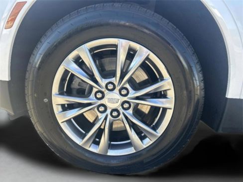 Used 2023 Cadillac XT5 Premium Luxury image 39