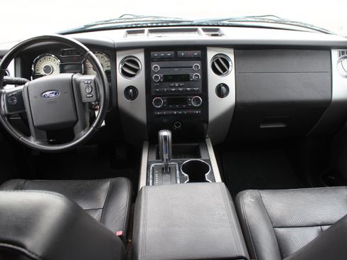 Used 2011 Ford Expedition EL Limited image 18