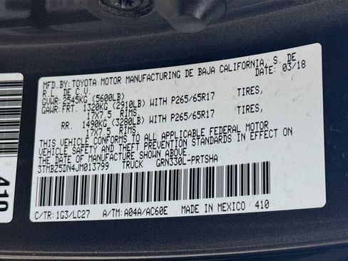 Used 2018 Toyota Tacoma TRD Sport w/ TRD Premium Sport Package image 32