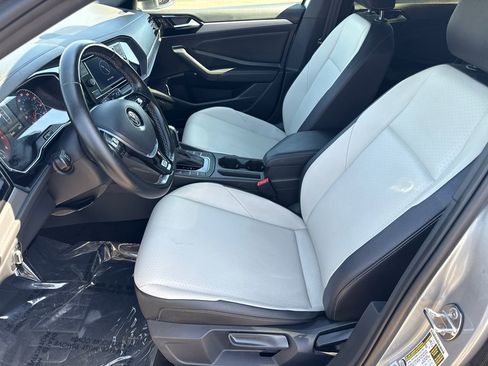 Used 2021 Volkswagen Jetta FWD image 20