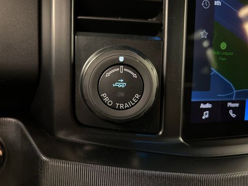 New 2025 Ford F250 Platinum image 18