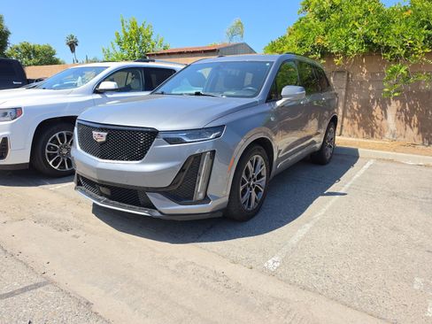 Used 2020 Cadillac XT6 Sport AWD/4WD image 1