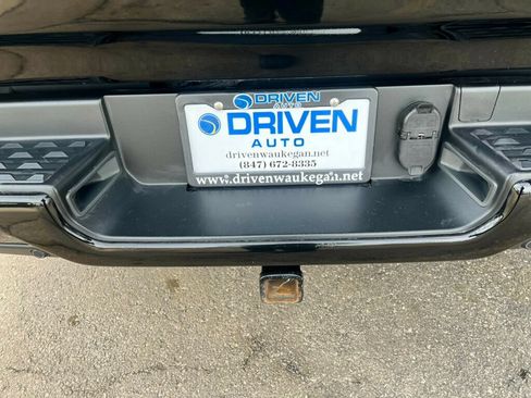 Used 2019 RAM 1500 Big Horn AWD/4WD image 8