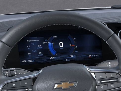 New 2026 Chevrolet Equinox EV LT AWD/4WD image 18