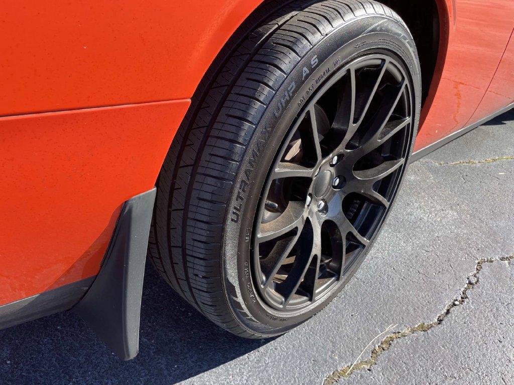 Used 2013 Dodge Challenger R/T RWD image 17