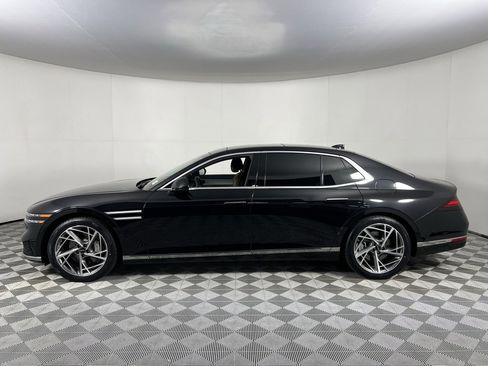 Used 2023 Genesis G90 3.5T image 10