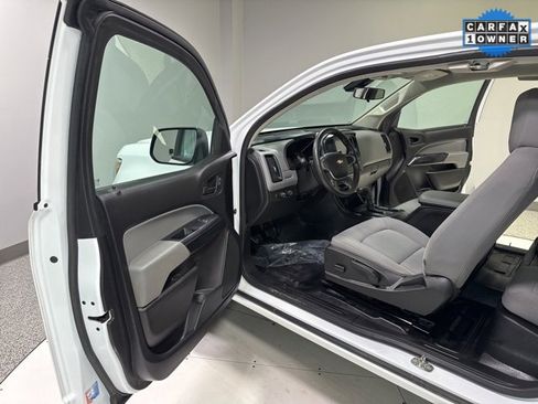 Used 2018 Chevrolet Colorado W/T w/ WT Convenience Package image 7