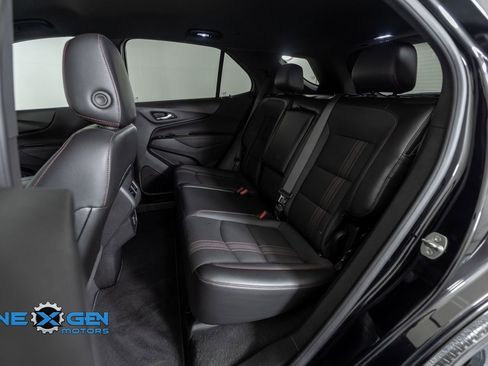 Used 2023 Chevrolet Equinox RS FWD image 29