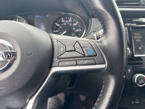 Used 2020 Nissan Rogue Sport SV w/ Technology Package AWD/4WD image 20