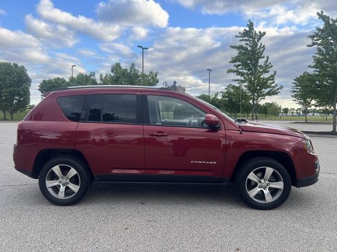 Used 2016 Jeep Compass High Altitude FWD image 6