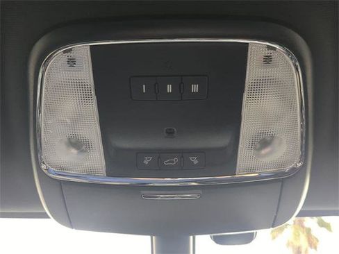 Certified 2020 Jeep Grand Cherokee Altitude image 24