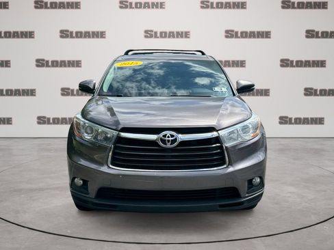 Used 2015 Toyota Highlander Plus AWD/4WD image 8