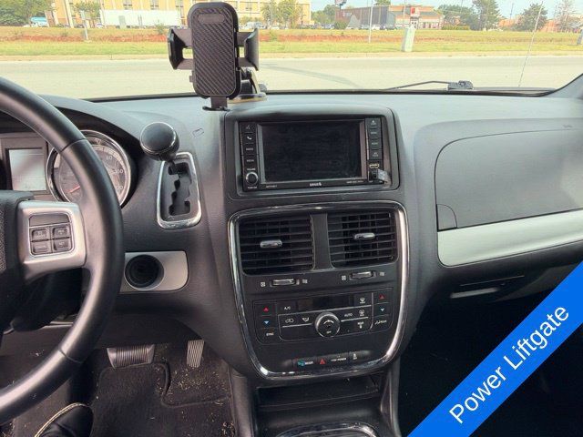 Used 2016 Dodge Grand Caravan R/T FWD image 12