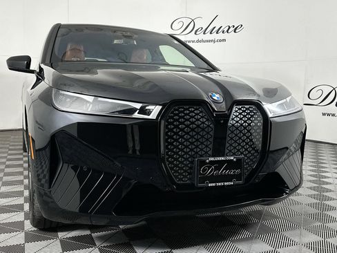 Used 2023 BMW iX xDrive50 w/ Ultimate Package 2 image 30