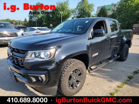 Used 2022 Chevrolet Colorado Z71 w/ Z71 Midnight Edition AWD/4WD image 3
