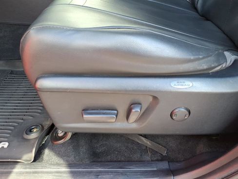 Used 2019 Toyota Tundra SR5 image 6