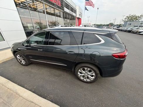 Used 2020 Buick Enclave Avenir w/ Avenir Technology Package AWD/4WD image 14