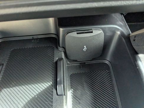 New 2025 Ford Bronco Badlands image 20