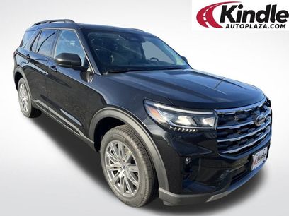 New 2026 Ford Explorer Active w/ Active Comfort Package