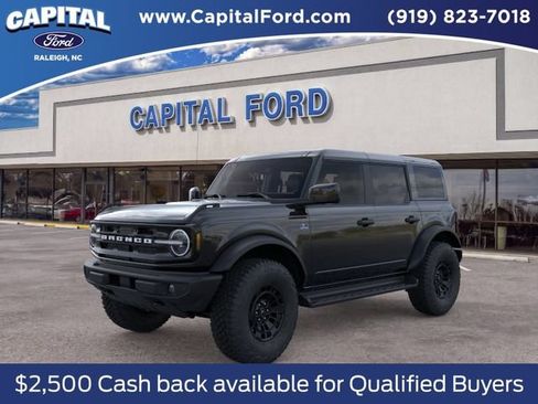 New 2026 Ford Bronco Outer Banks w/ Sasquatch Package AWD/4WD image 1