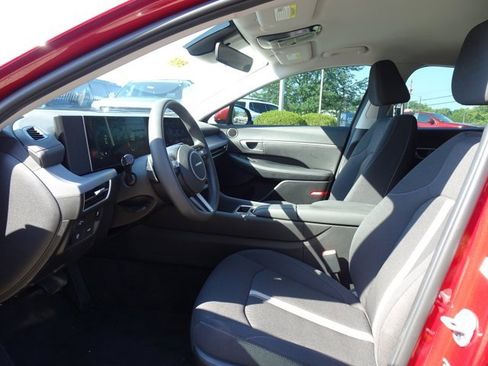 Used 2024 Hyundai Sonata SEL image 8