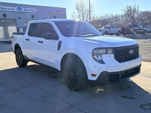 Used 2025 Ford Maverick XLT w/ XLT Luxury Package image 3